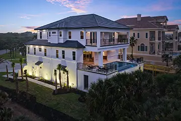 2nd Story Oceanfront Pool by Stoughton and Duran